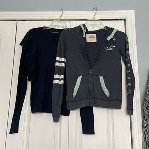 Abercrombie & Fitch sweatshirt w/ flaps at shoulders + hollister size s hoodie
